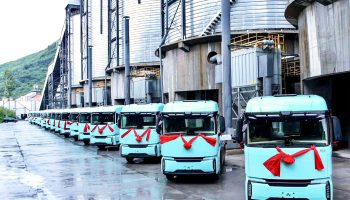 協(xié)同作戰(zhàn)譜新篇,助力客戶新發(fā)展